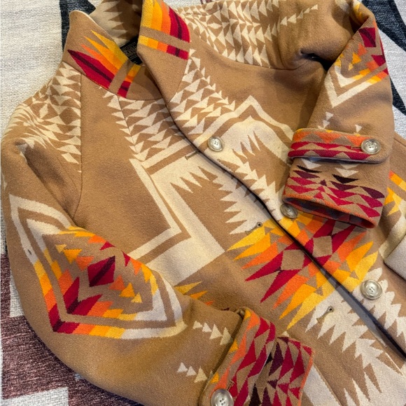 Pendleton blanket coat - Picture 3 of 8